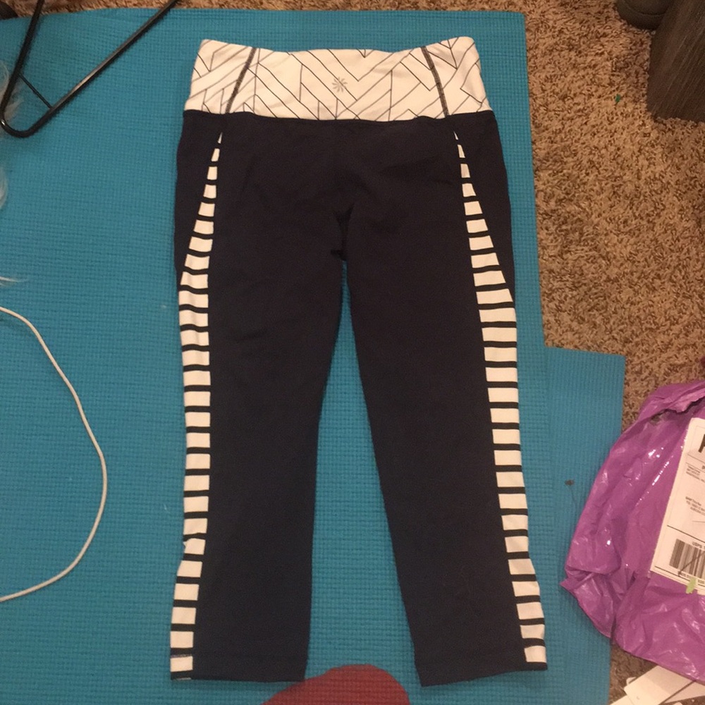 Athleta leggings SUNDAY SALE
